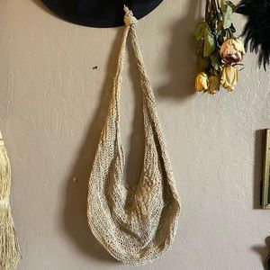 Vintage woven natural bilum market bag purse